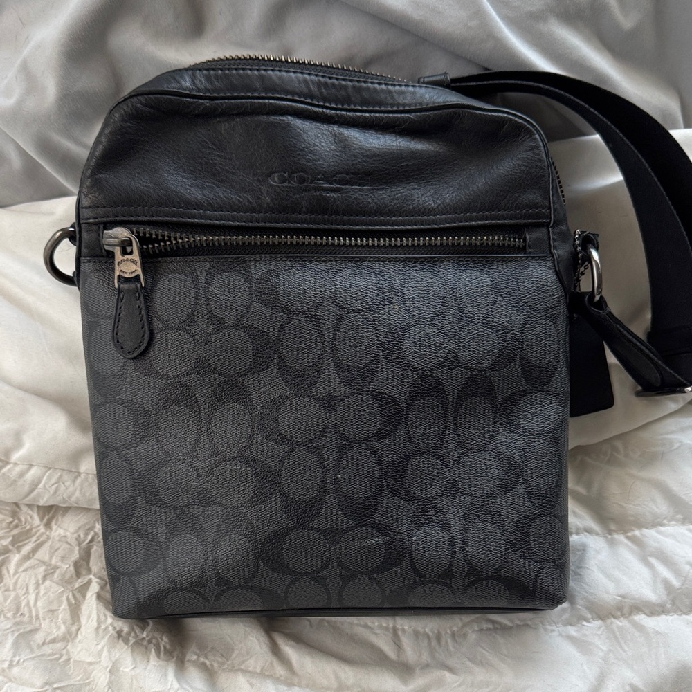 Coach Gray and Black Men's Messenger Bag
